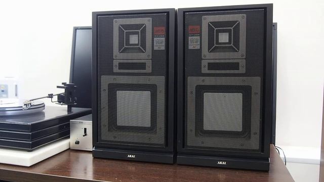 AKAI SW-M515 смотреть онлайн