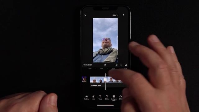 CAPCUT - Guida base per iniziare a montare video con lo smartphone смотреть онлайн