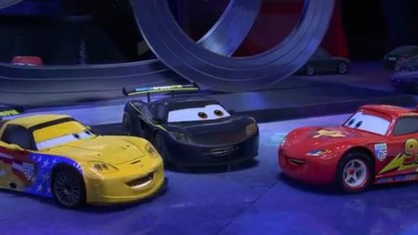 CARS 2 - Lewis Hamilton and Jeff Gorvette Cameos Clip