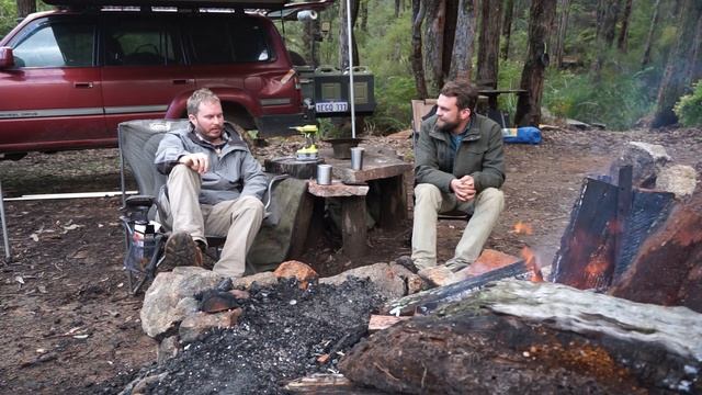 FIRE TO TALK - Intents Offroad - Mount Frothieosco with dogs Part 1 смотреть онлайн