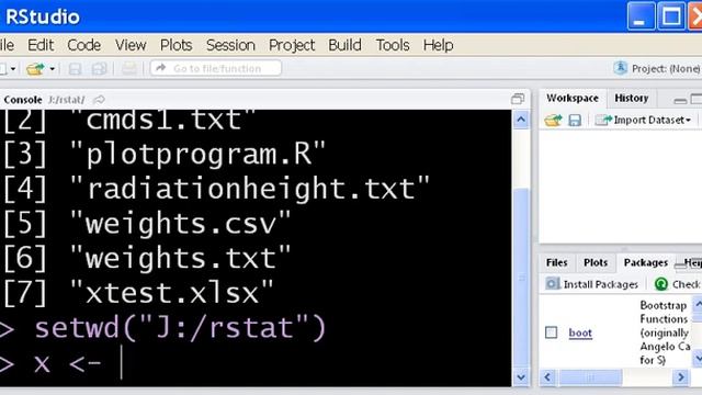 Rstudio Read CSV File from command line into Var, & print it out смотреть онлайн