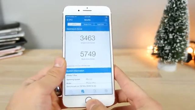 Whats New on iOS 10.2.1 Beta 1 смотреть онлайн