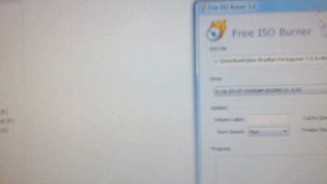 Como utilizar o FreeISOBurner - Gravar arquivo ISO смотреть онлайн