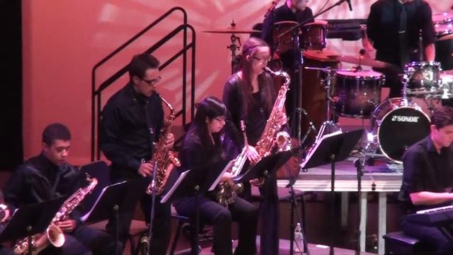 1 In The Mood смотреть онлайн