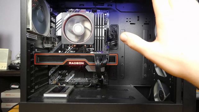 New Year, New-ish Computer смотреть онлайн