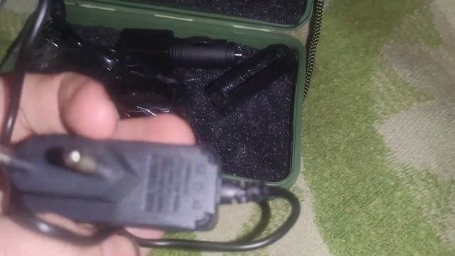 Обзор и распаковка на фонарик X-BALOG - 99000 W BL-T8626 смотреть онлайн