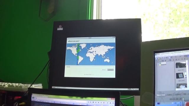 So I Changed Linux Distros On the Stream PC Today... смотреть онлайн