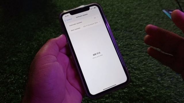 How To Enable or Disable Stolen Device Protection Feature in iPhone iOS 17.3 | iOS 17.3 beta 2 смотреть онлайн