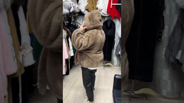 Шубка Кимоно Красивый цвет Капуччино смотреть онлайн