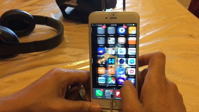 Install the old Facebook with integrated messages for any iphone with ios9.1 & 9.0.2 смотреть онлайн