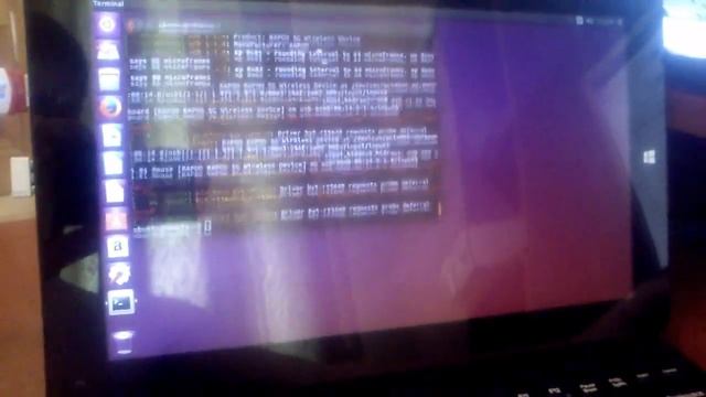 Ubuntu 15.04 on Chuwi VI10 (atom z3736) смотреть онлайн