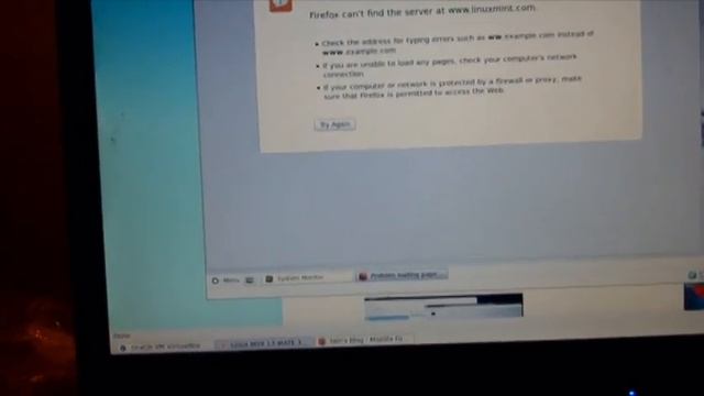 My CentOS 6.2 with Virtual box running Linux Mint 13 Mate смотреть онлайн