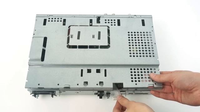 Teardown & Hard Drive Removal - Sky+ HD Set Top Box смотреть онлайн