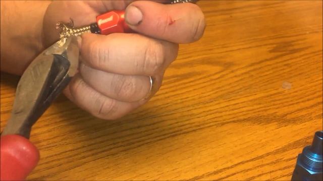 How to Make Braided Custom Fuel/Brake lines (AN Fitting Assembly) смотреть онлайн