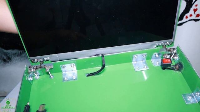 DIY LINUX Laptop Computer | Chế Tạo Máy Tính Laptop Linux!!! смотреть онлайн