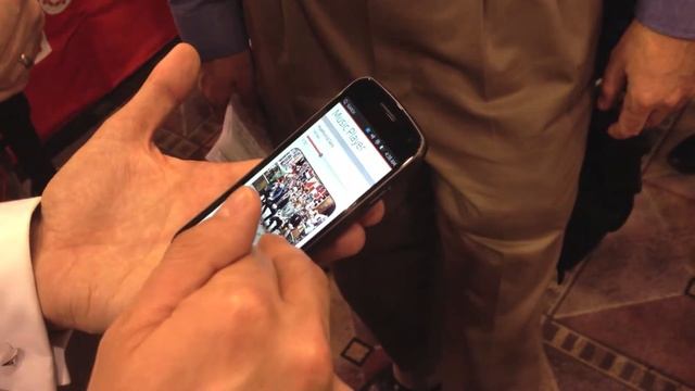 Mark Shuttleworth Ubuntu Phone смотреть онлайн