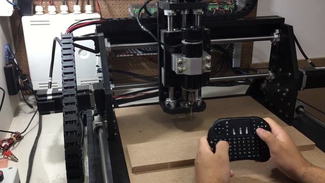 CNCJS - Utilização do cncjs-pendant-keyboard смотреть онлайн
