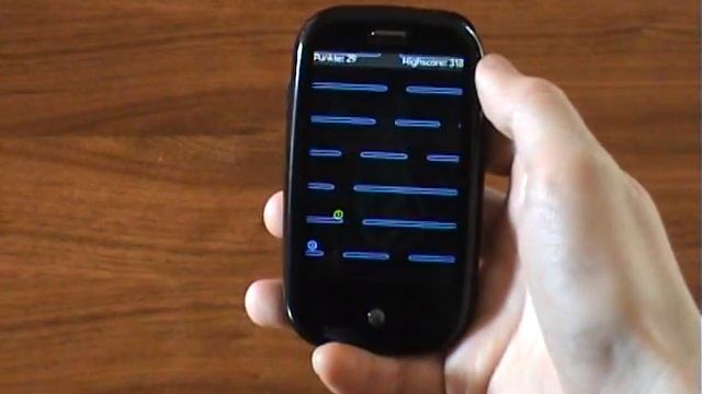 Fall-E (Palm Pre/Pixi - WebOS) [old Version] смотреть онлайн