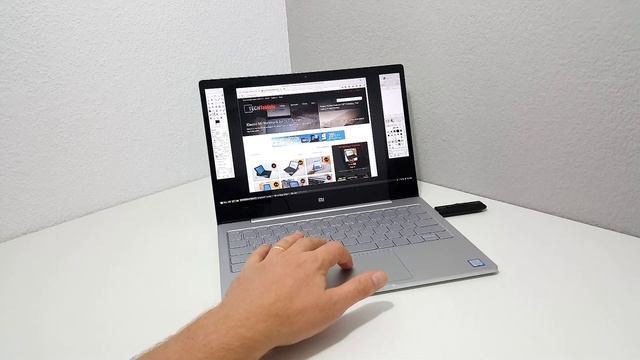 Mi Notebook Air Linux Mint & Remix OS 3.0 смотреть онлайн