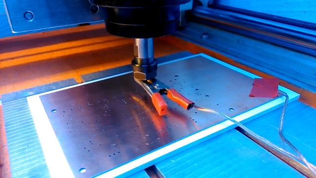 próbkowania i frezowanie pcb, probing and start milling pcb on cnc смотреть онлайн