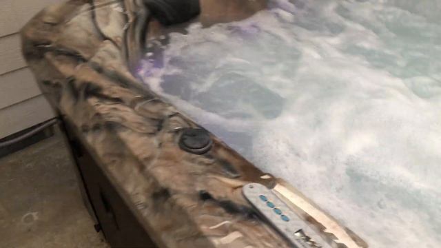 Marquis Hollywood Elite Hot Tub: An Owners Review