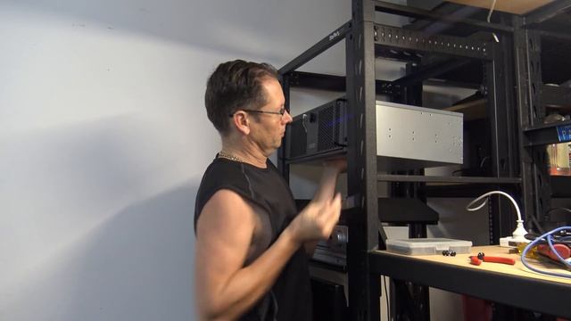 Raspberry Pi Servers смотреть онлайн