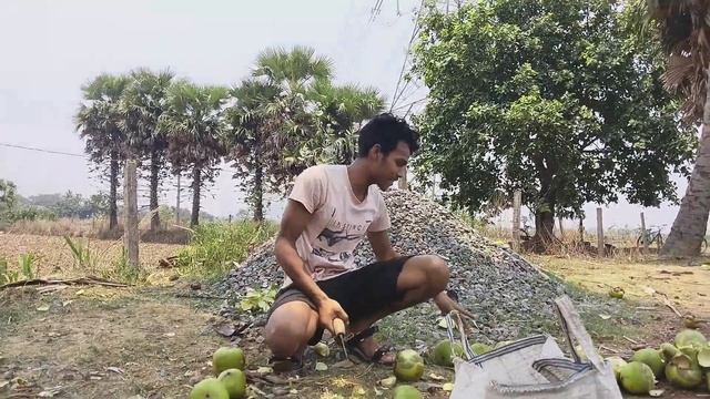 Funny moments with friends | ice apple | vlog #3 | RAJ MALHOTRA смотреть онлайн