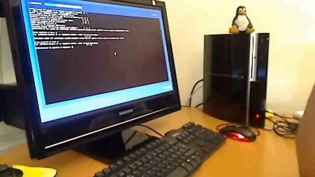 Yellow Dog Linux 6.0 running on PS3 смотреть онлайн