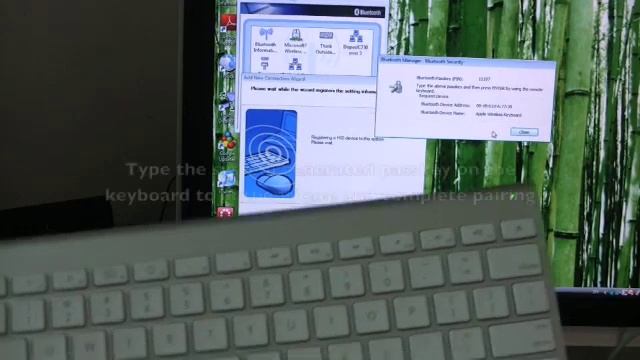 Pairing Apple Wireless Keyboard with U1010 смотреть онлайн