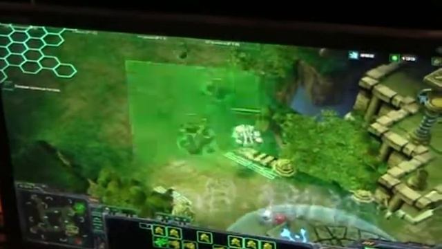 WCG RU 2011: Unix vs. Neytpoh смотреть онлайн