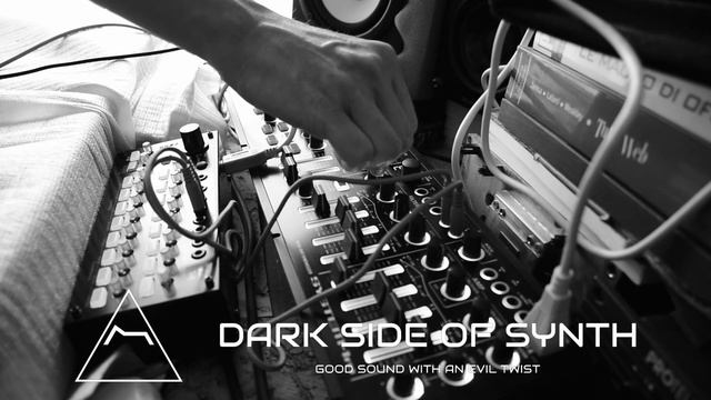 Darksynth / Dark Ambient with Roland System 1m Korg SQ 1 - Synth Jam #78 смотреть онлайн