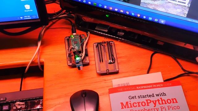 AC Power Control with Raspberry Pi Pico смотреть онлайн
