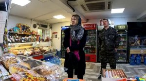 Воровка с усами, Друзья Соломы мешают спать, Лечение на больничном, Оруженсцы уволены, Ревность'