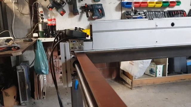 DIY CNC Plasma, 4 meter long gantry moving at 30m/m with 2 Nema23 motors. Linuxcnc, Mesa 7i92 смотреть онлайн