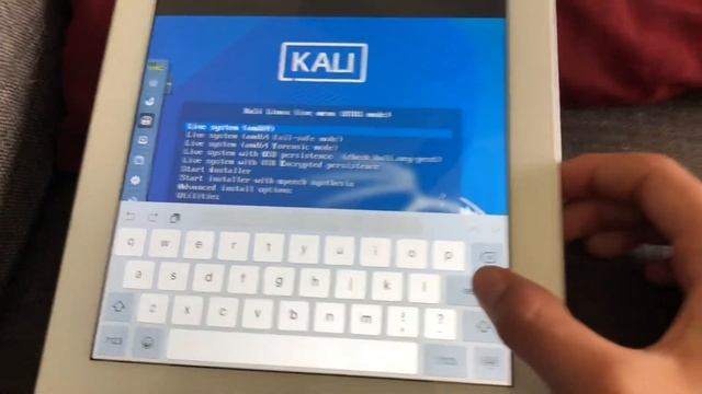 400+ operating systems!? No downloads! DistroTest.net смотреть онлайн