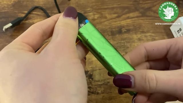 Tutoriel vidéo sur le stylo vaporisateur CBD смотреть онлайн