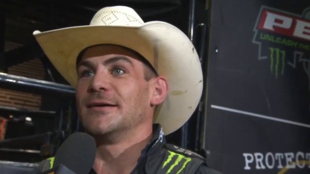 Jess Lockwood And Chase Outlaw Celebrate Round 1 Win | 2019 Albuquerque