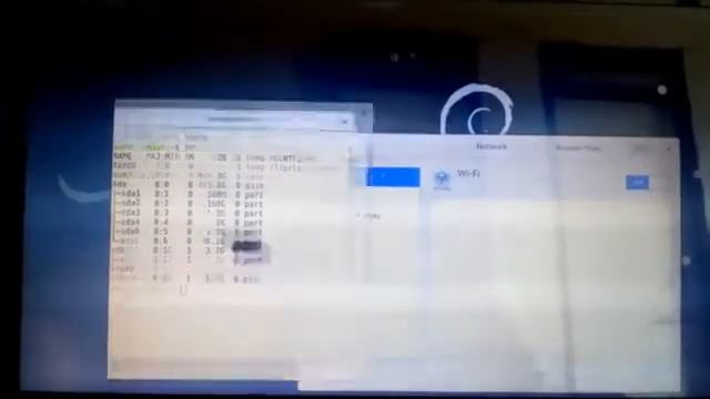 Debian 9 Stretch, Gnome 3.22 - Nautilus rendering problems смотреть онлайн