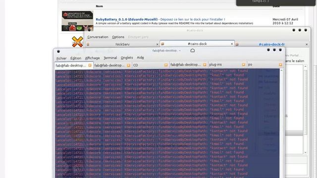 Cairo-Dock 2.1.4 with new auto-hide and Pidgin applet смотреть онлайн