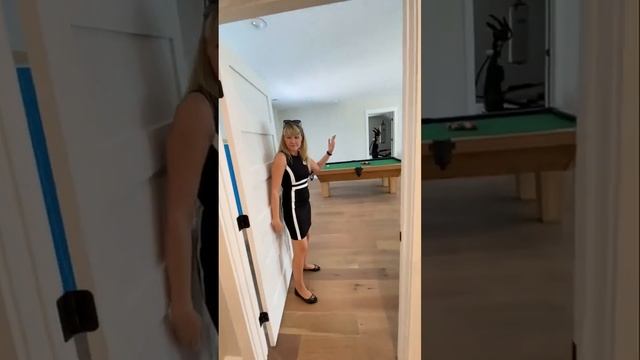 Обзор дома в США за $1 300 000. Большой дом для всей семьи с 4 спальнями. Шарлотт, Северная Каролин смотреть онлайн