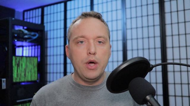 Facebook Users Are Easy Targets and How to Protect Yourself смотреть онлайн