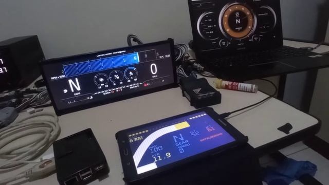 Teste multicast no Realdash com dois Clients смотреть онлайн
