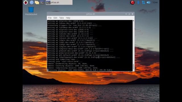 Easily Install Cool-Retro-Term on Pi4 using PiKiss! смотреть онлайн