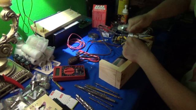 How to build a Desulfating Capacitive Battery Charger Complete Diagram Start to Finish Desulfate смотреть онлайн