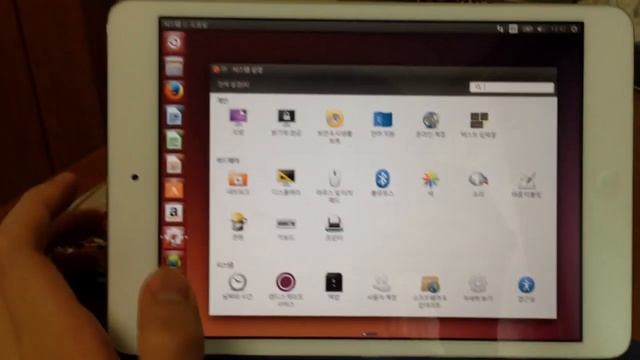 Ubuntu 14.04 on iPad mini with Retina (FAKE It's VNC) смотреть онлайн