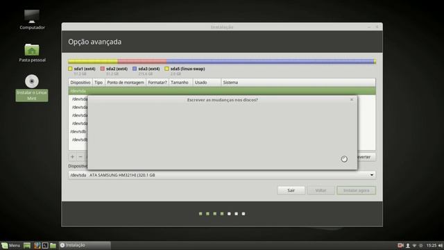 Como Instalar o LinuxMint 18.2 Cinnamon смотреть онлайн