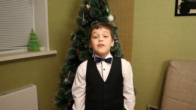 Молодцов Арсений, 7 лет. «Дед Мороз и валенки», муз. В. Шаинского