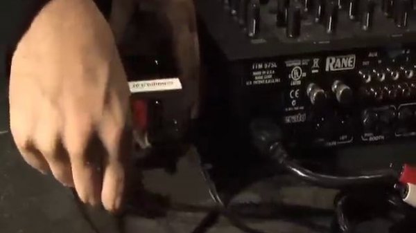 Native Instruments Audio 4 DJ