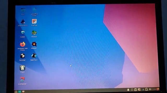 Restaurei um notebook HP com Core 2 Duo, utilizando o Linux Mint XFCE. смотреть онлайн