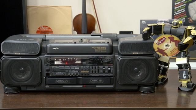 SANYO PH WCD950 ZooSCENE смотреть онлайн